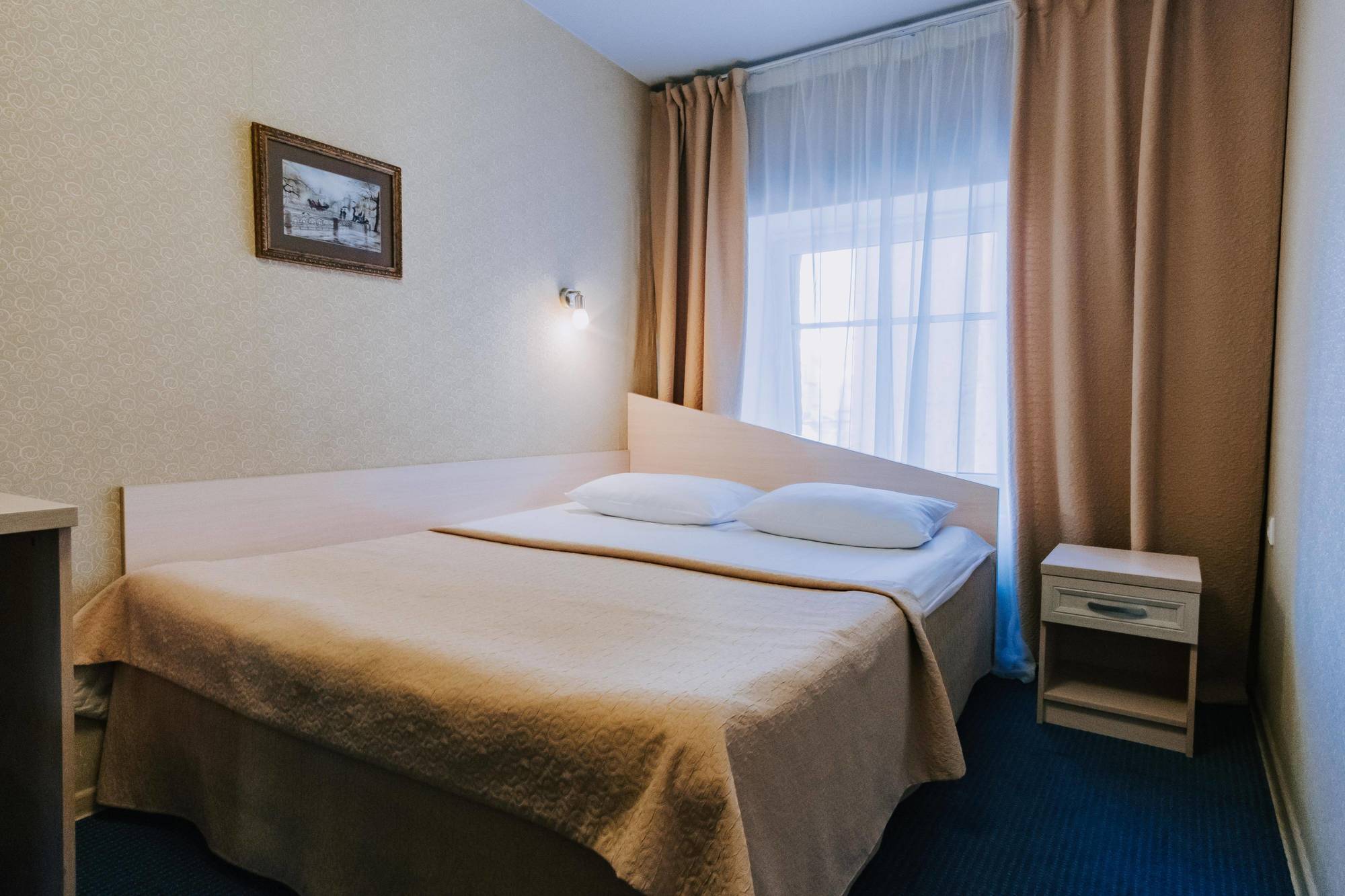ネブスキー セントラル ホテル サンクトペテルブルク エクステリア 写真